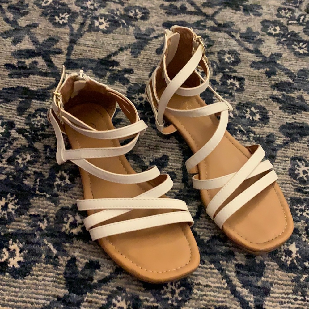 New York and Company White Strap Gladiator Sandals